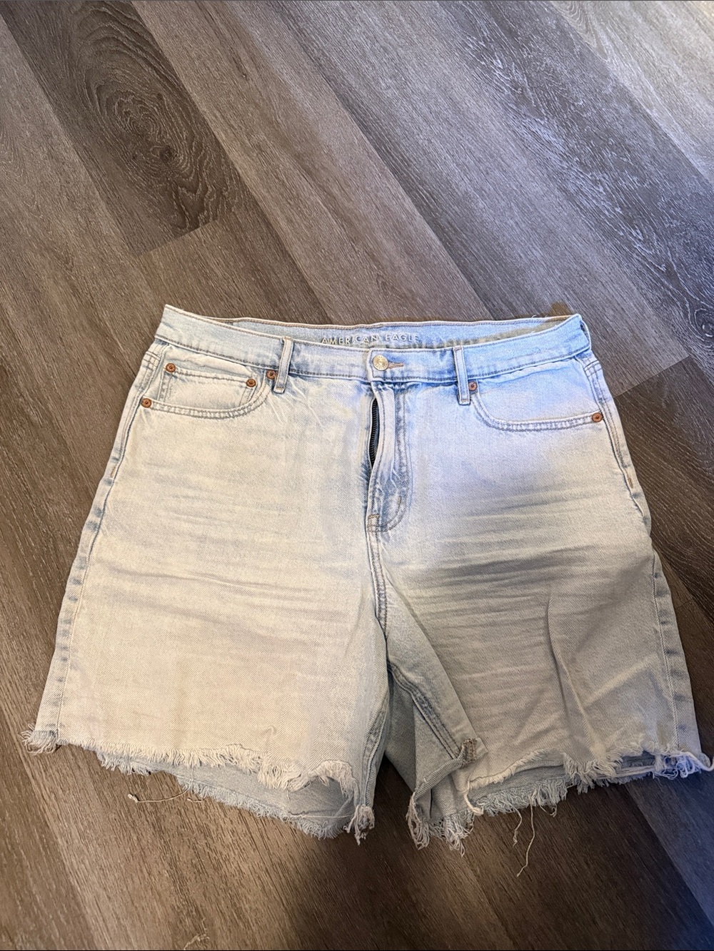 American Eagle Outfitters Light Blue Distressed Denim Shorts Mid Length